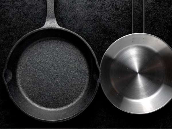 Tigăi din oțel inoxidabil: cum să le folosiți și să le întrețineți pentru a le păstra ca noi