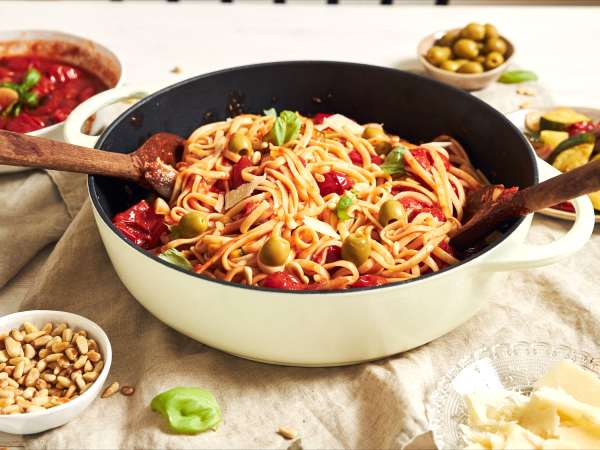 Ce se întâmplă când gătești paste direct în sos - te va surprinde