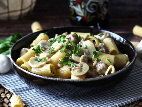 12 prime feluri de mâncare de toamnă pe care să le încerci imediat: rețete gustoase și ușoare