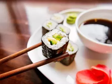 9 retete de... sushi