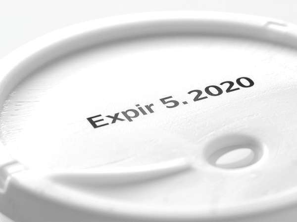 Unele produse expirate sunt neiertătoare: aflați care sunt cele pe care trebuie să le interziceți cu orice preț