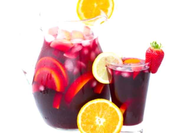 Sangria pentru zile toride si companie placuta!