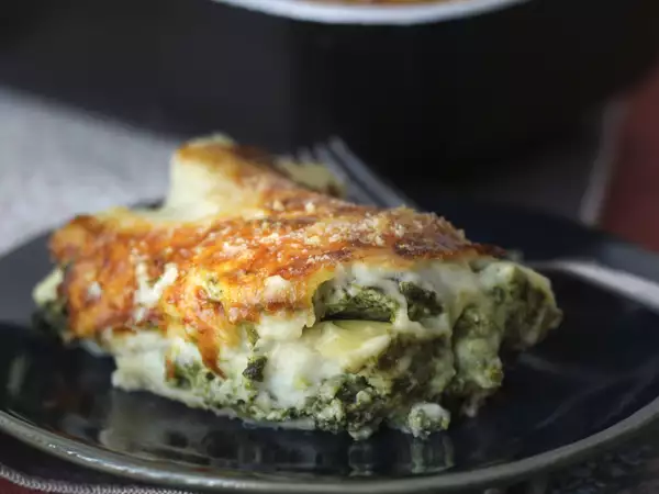 Brânza perfectă pentru fiecare fel de mâncare cu spanac: 8 rețete pentru a o obține de fiecare dată.