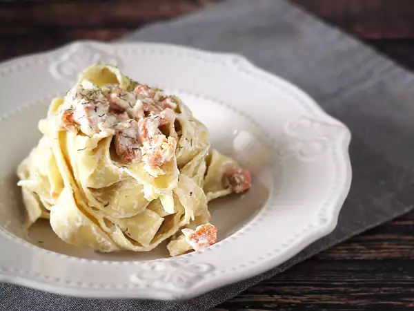 Ricotta, brânza care repară mâncarea cu ce este în frigider. 14 rețete și idei pentru a o folosi