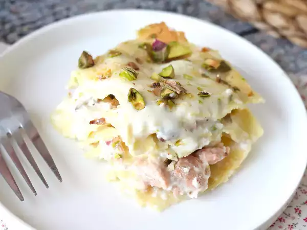 Prânzul de duminică: 50 de rețete irezistibile între tradiția bunicii și bucătăria modernă