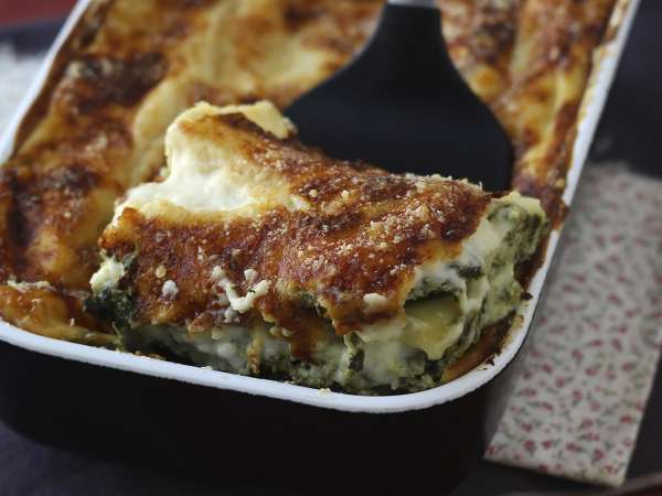 Vrei să mănânci mai mult spanac? Poți începe de aici! 11 rețete pentru a găsi inspirație