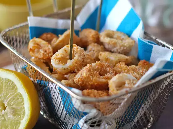 Pește în friteuză cu aer? Descoperiți 7 rețete ușoare, crocante și super-rapide la care nu v-ați fi așteptat (dar pe care le veți iubi la prima îmbucătură)