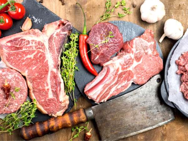 De ce carnea trebuie scoasă întotdeauna din frigider înainte de gătit (și pentru cât timp)
