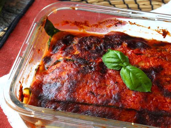 Da, poți prepara parmigiana de dovlecei în friteuza cu aer cald: o versiune crocantă care schimbă totul