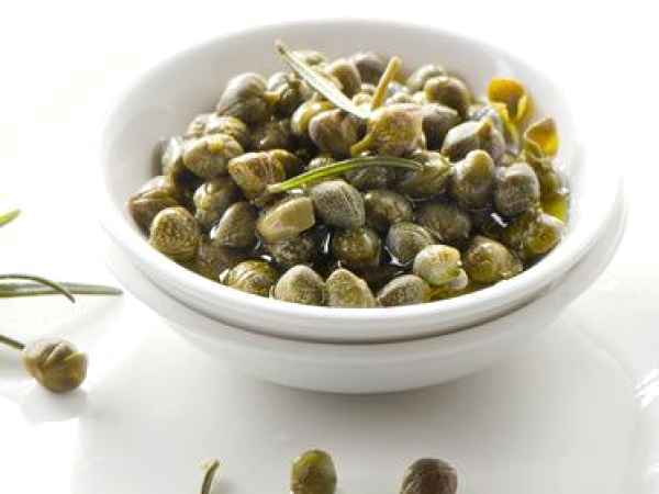 Caperele – condimentul nelipsit din bucataria mediteraneana