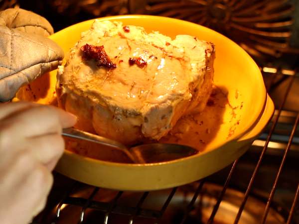 Friptură de porc la cuptor care nu se usucă: sfaturi utile pentru a păstra carnea suculentă