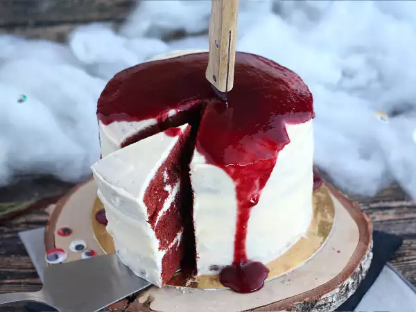 Red Velvet de Halloween: tortul spectaculos care impresionează de la prima vedere