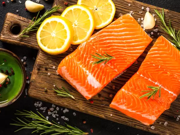 Lămâia albește peștele, dar nu îl gătește: ce trebuie să știi înainte de ceviche