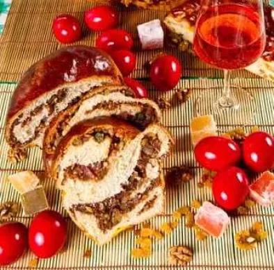 Cozonacul – painea dulce a Invierii