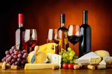 Asocierea alimentelor cu vin- cateva reguli simple