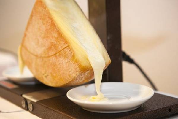 Raclette – de la razuire la topire