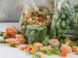 Articole: Este sigur să recongelezi alimentele dezghețate? Ghid practic ca să știi când e în regulă și când nu