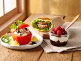 Articole: Meniul Zilei, 23 Aprilie: Răsfăț Culinar cu Roșii Umplute, Wrap Big Mac și Înghețată Delicioasă