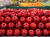 Articole: Aveți încredere în merele strălucitoare de la supermarket? Există ceva în spatele lor despre care puțini știu