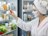 Articole: Unele produse cosmetice funcționează la 100% doar dacă sunt păstrate la frigider... și aproape nimeni nu vorbește despre asta