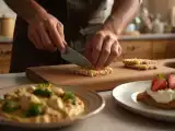 Articole: Meniul zilei, 30 iunie: Pateu de casa, paste cu broccoli și piept de pui, tiramisu cu căpșuni