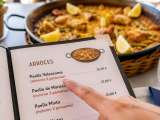 Articole: De ce multe restaurante servesc paella doar pentru două persoane? Adevărul din spatele mențiunii „minimum două persoane”