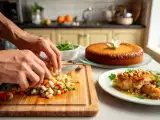 Articole: Meniul zilnic, 9 august: gogoșele din cod, pui pane cu alune și Oranais delicios