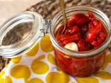 Articole: Trucul cu ardeii copți care îmbunătățește orice salată de vară: mai dulci, mai suculenți și mai ușor de curățat