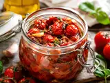 Articole: Roșiile cherry prea coapte: metode simple, fără risipă, pentru a le păstra câteva săptămâni