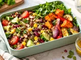 Articole: Te-ai săturat să-ți fie foame la ora 16:00? Cum poți face ca prânzul tău vegetarian să fie mai sățios în fiecare zi