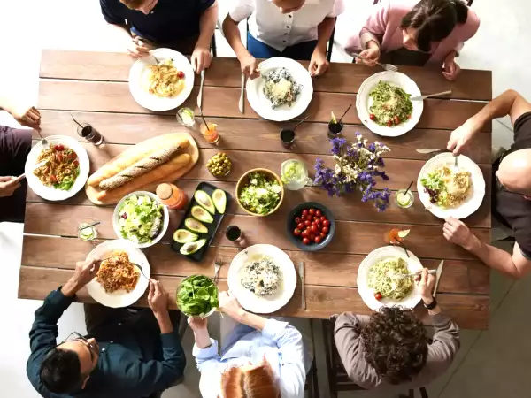 Porțiile alimentare: iată cantitățile ideale de mâncare pentru fiecare grupă de vârstă!