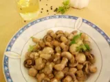 Rețetă Salata de ciuperci cu usturoi