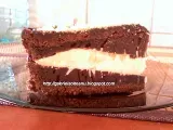 Rețetă Tort de ciocolata cu crema de ciocolata alba