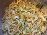 Rețetă Salata de varza cu alune