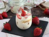 Verrine tiramisu cu capsune