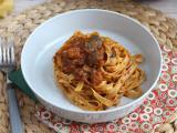 Rețetă Tagliatelle cu ragout de dovlecei, un preparat vegetarian pe care toată lumea îl iubește