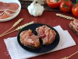 Rețetă Tartine cu tomate și jambon serrano