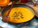 Rețetă Supă germană de dovleac (Kürbissuppe), cremoasă și reconfortantă