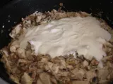 Rețetă Clatita cu piept de pui, smantana si ciuperci