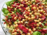 Rețetă Salata de naut cu ardei kapia copti(chickpea salad with roasted pimiento)