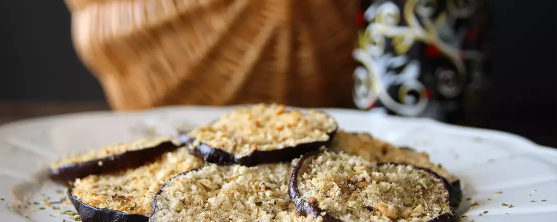 Vinete la cuptor, o garnitură ușoară și gustoasă