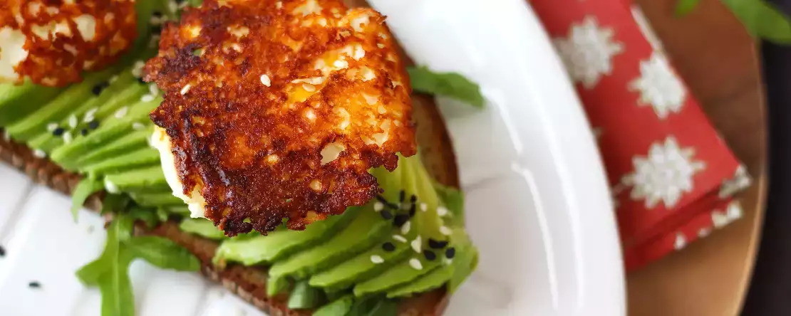 Ouă crocante cu feta: rețeta ultra-simplă, în tendințe