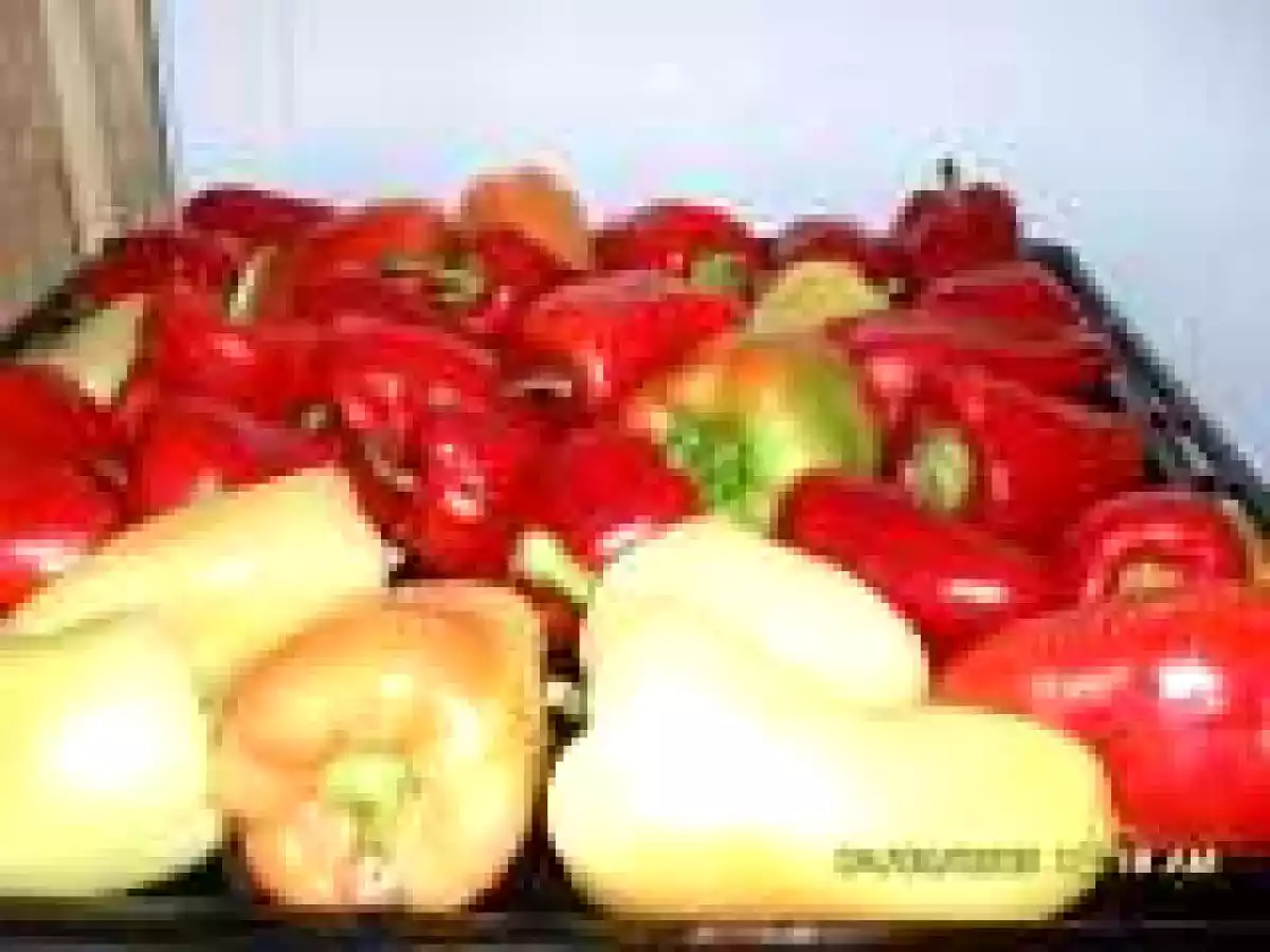 Salata de ardei gras....conserva