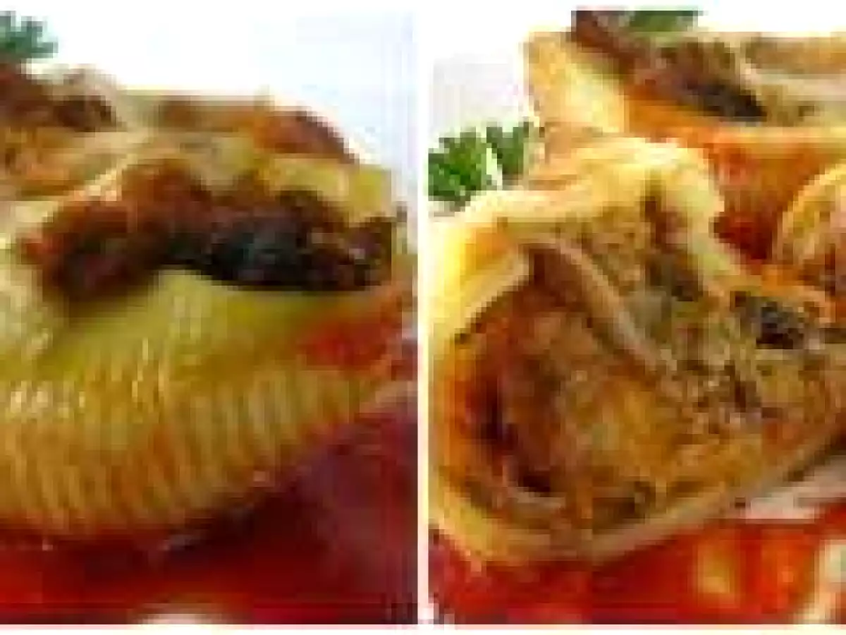 Cochilii umplute cu carne, ciuperci si ricotta