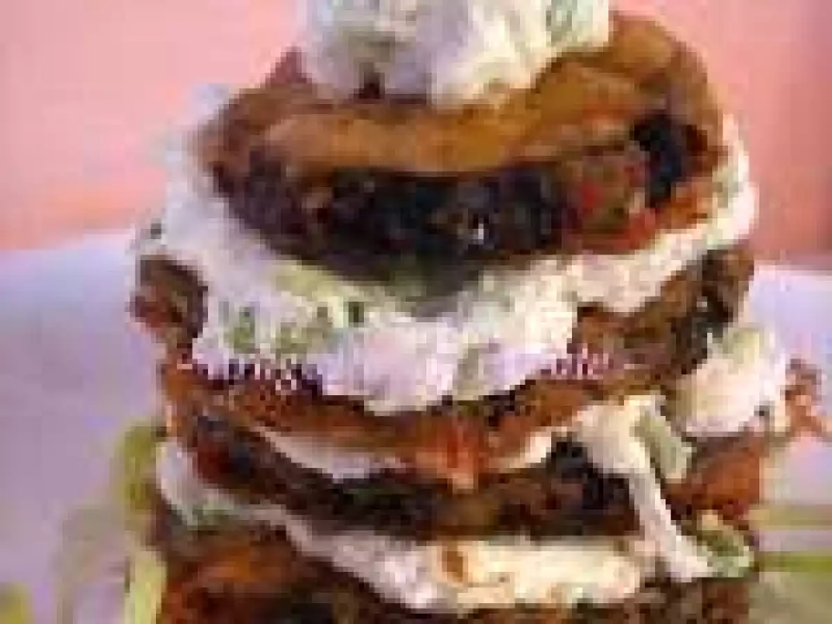 TURN DE VINETE CU CREMA DE BRANZA SI PRAZ