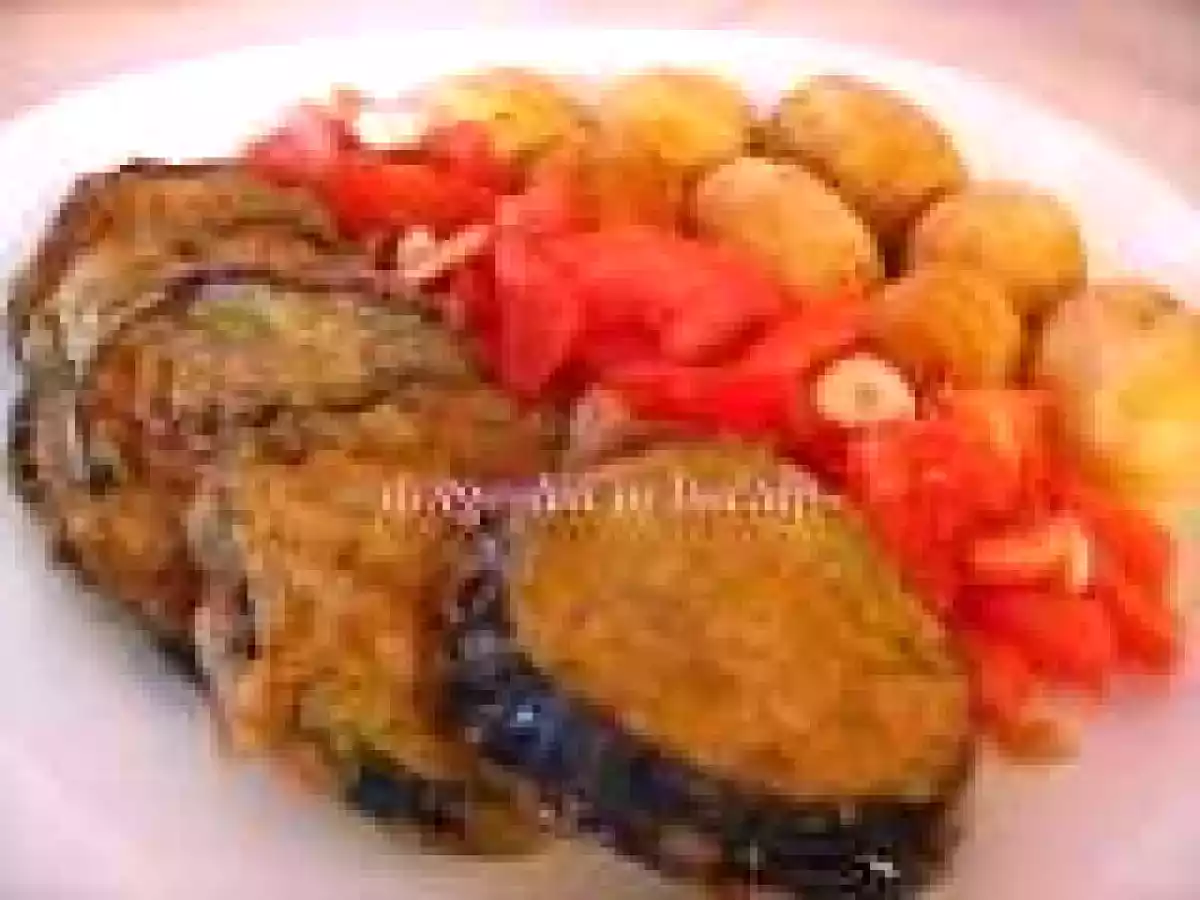 RONDELE DE VINETE PANE CU CARTOFIORI SI SALATA DE ROSII