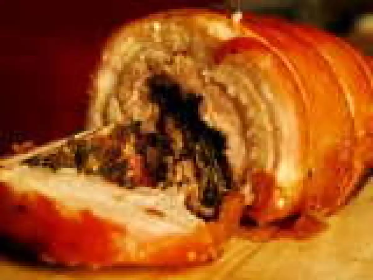 Rulada din piept de porc coapta incet