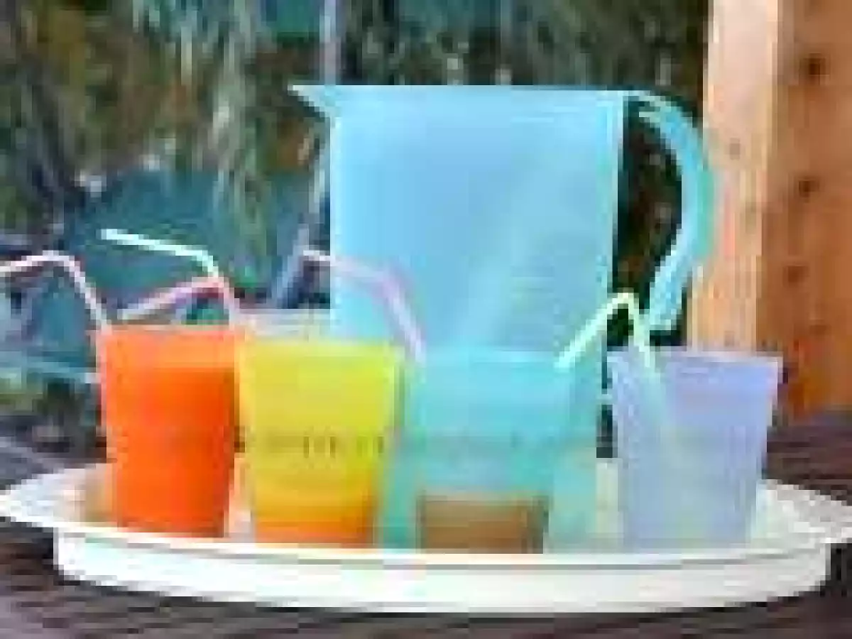 Suc natural din morcovi, mere, portocale...