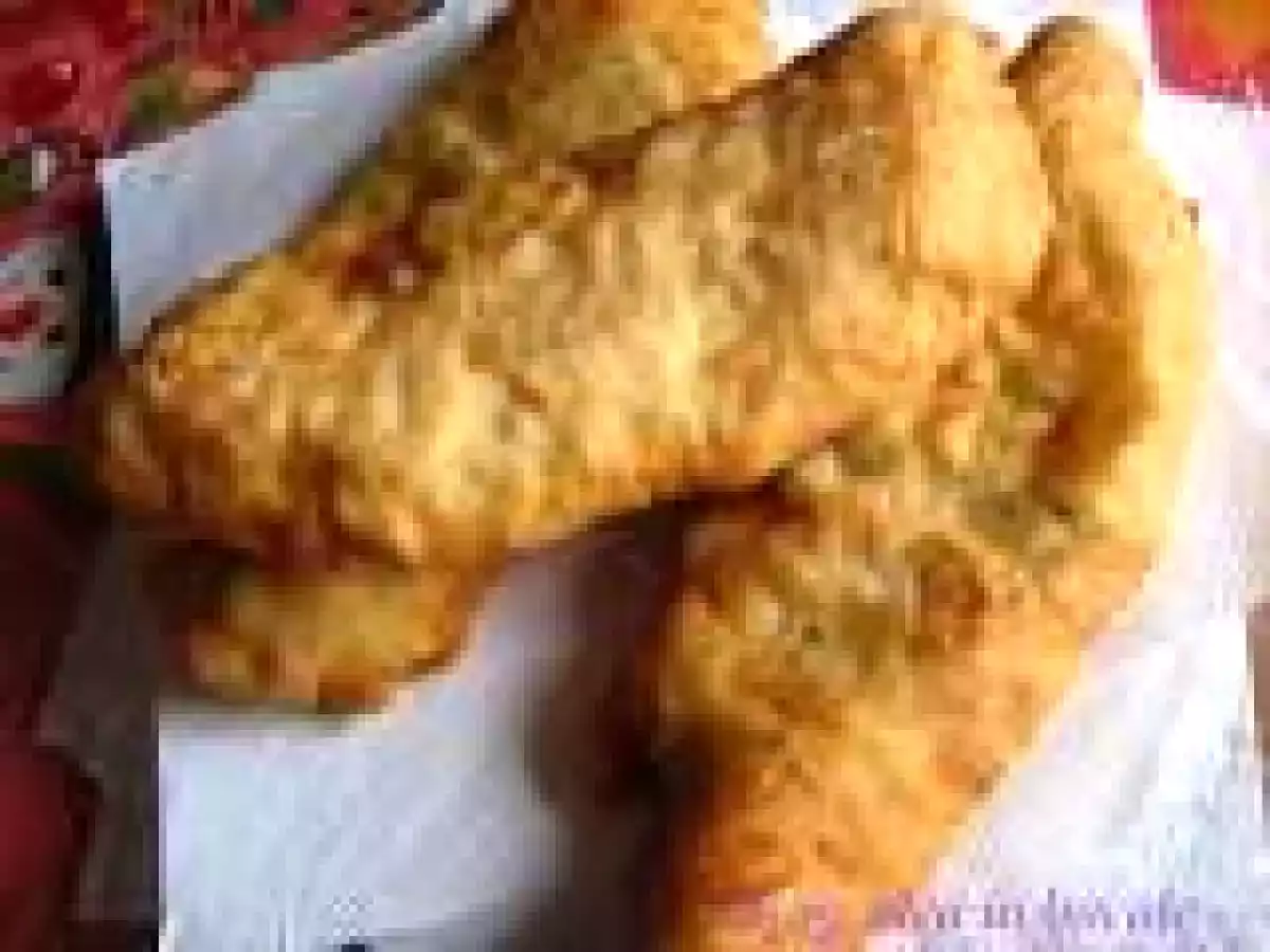 LANGOSI CU BRANZA SI MARAR