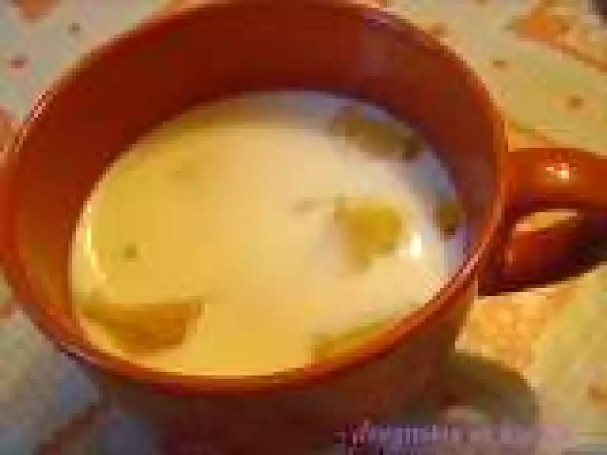 TURTA DE MALAI CU LAPTE CALD